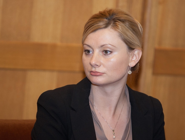LLRA atstovė: originali pavardė papildomame puslapyje problemų neišspręstų