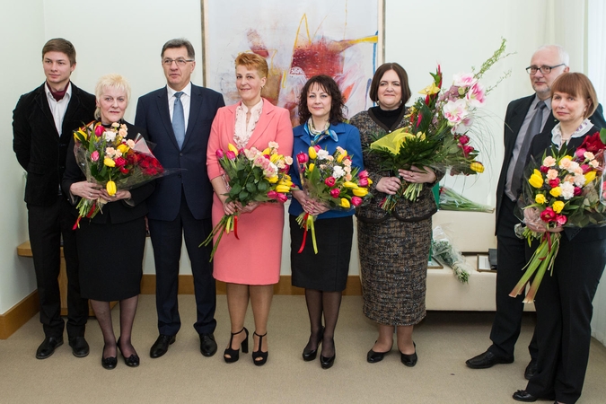 Vyriausybėje apdovanoti metų mokytojai