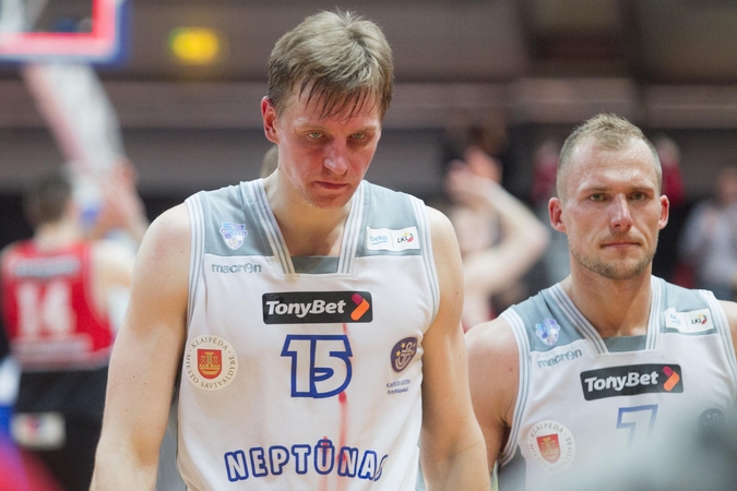 V. Šarakauskas ir toliau rungtyniaus „Neptūno“ krepšinio klube