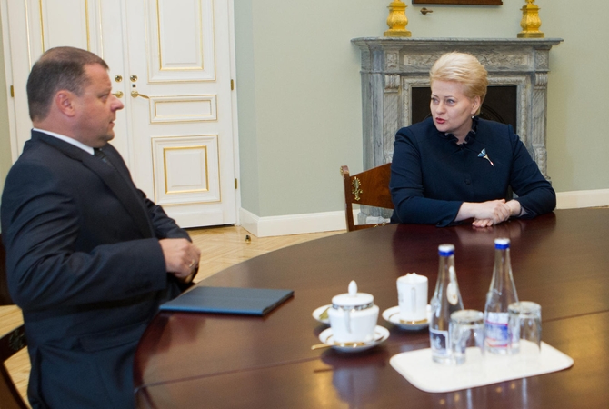 Prezidentė sako kol kas nesulaukusi kandidato į teisingumo ministrus
