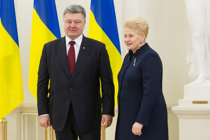 D. Grybauskaitė gruodį Ukrainoje susitiks su P. Porošenka
