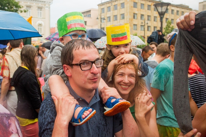 Įvaikinimas ir globa: mitai ir tiesa