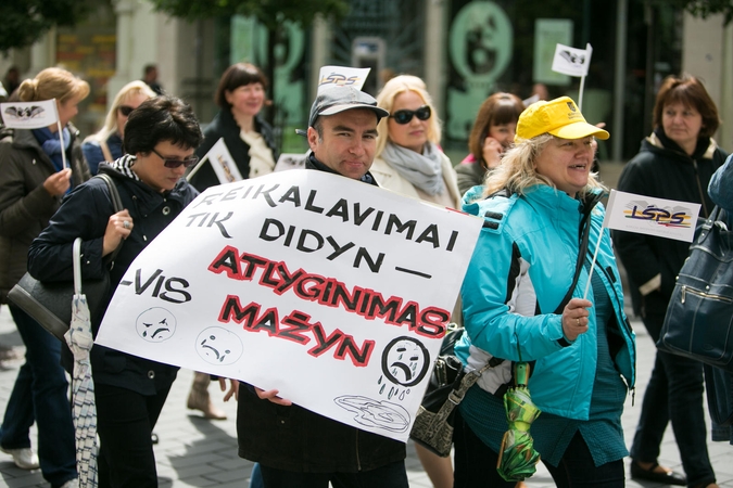 Amžinas klausimas: kodėl uždirbu mažiau už savo kaimyną