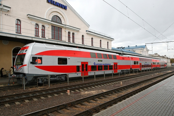 Rengiamas kelias elektriniams traukiniams iš Vilniaus į Minską