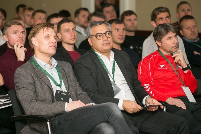 Futbolo konferencija pranoko lūkesčius