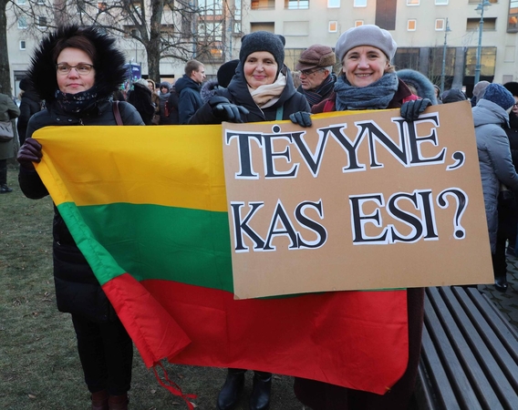 Netikėtumai partijų reitinguose: ažiotažas dėl streiko skaldo visuomenę