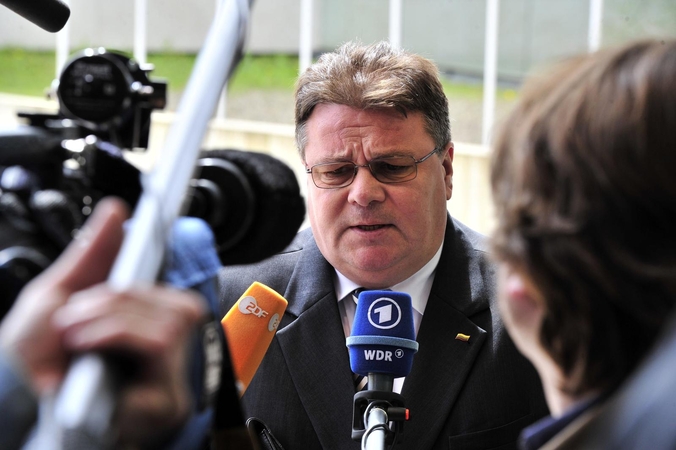 L. Linkevičius: karinė pagalba Ukrainai turi būti svarstoma