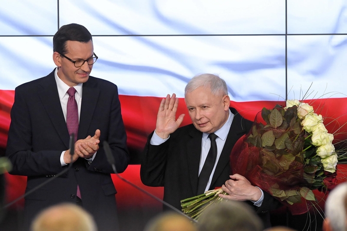 Politologė: Lenkijos parlamento rinkimuose didelį vaidmenį atliko bažnyčia