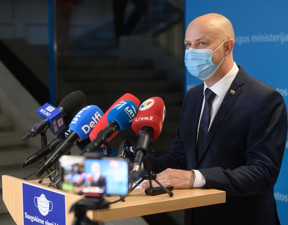 A. Veryga dėl pareikštų įtarimų nemato savo atsakomybės: turi klausimų Prezidentūrai