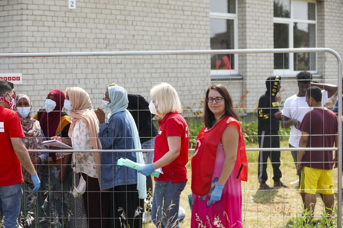 Vyriausybė skyrė per 74 tūkst. eurų migrantus priimančioms savivaldybėms