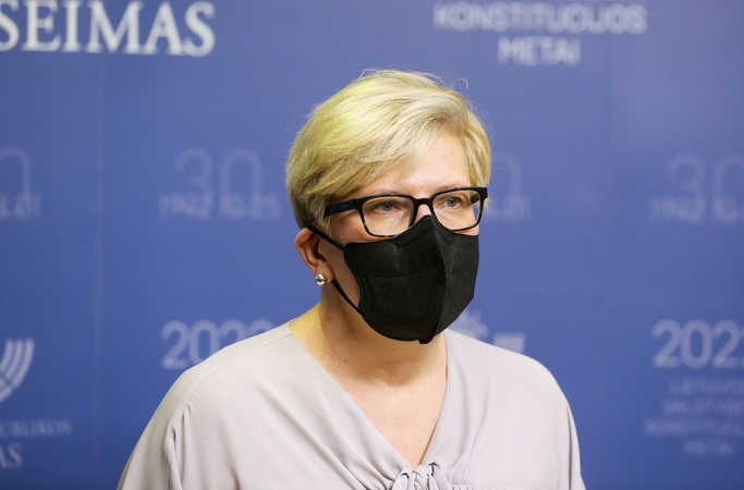 Premjerė apie pandemijos valdymą: jokie ribojimai nėra nustatomi iš „dyko buvimo“