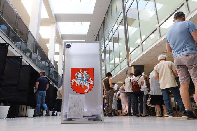 VRK baigia Seimo rinkimų politinės kampanijos dalyvių registraciją