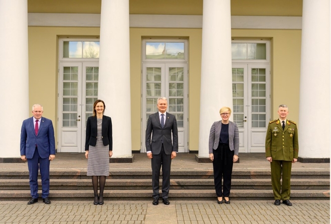 Valstybės gynimo taryba pritarė siūlymui Lietuvos kariuomenėje kurti diviziją