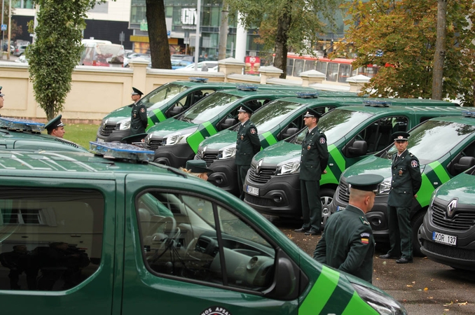 Pasieniečiams – 37 nauji mikroautobusai už beveik milijoną eurų