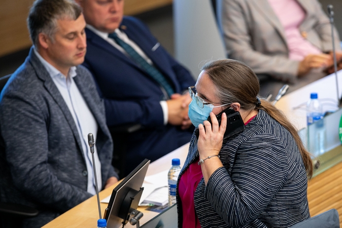 Grupė opozicijos atstovų kreipėsi į KT dėl Žvalgybos kontrolierių įstatymo
