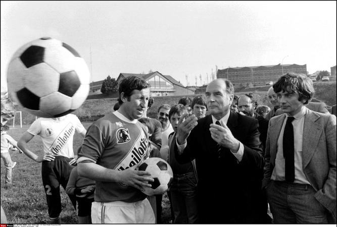 1981 m. socialistas Francois Mitterrand’as laimėjo prezidento rinkimus Prancūzijoje