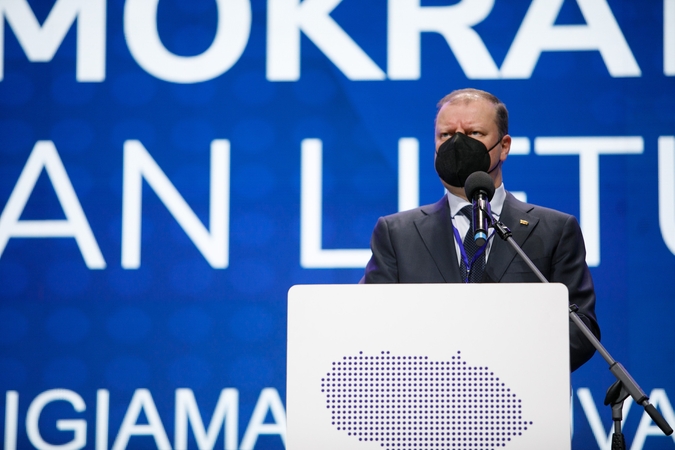 Per pusmetį sumenko didžiųjų partijų gretos, S. Skvernelio sąjungoje – 3 tūkst. narių