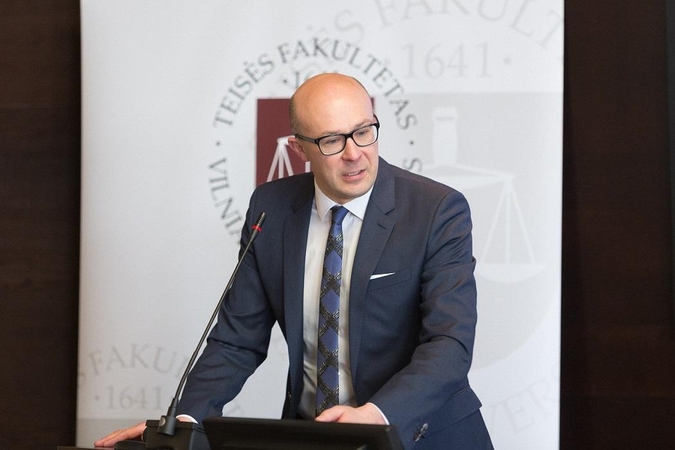 Tomas Davulis