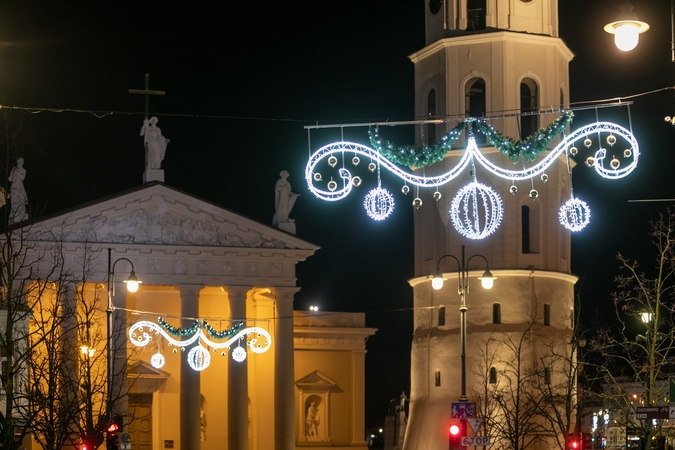 Į Vilniaus Kalėdų eglės įžiebimą viešasis transportas veš nemokamai