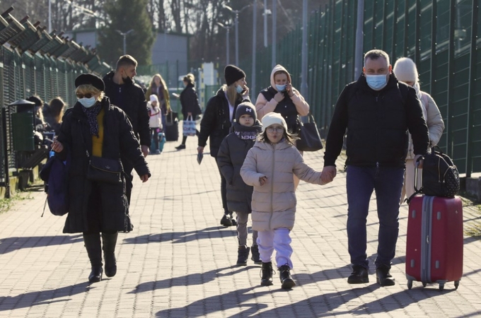 Nuo karo bėgantiems ukrainiečiams nebus privaloma prašyti prieglobsčio