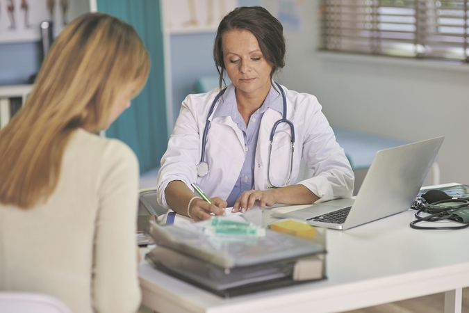 Vėžio diagnozę išgirdusi Birutė: užplūdo visos emocijos vienu metu – siaubas, baimė, juokas