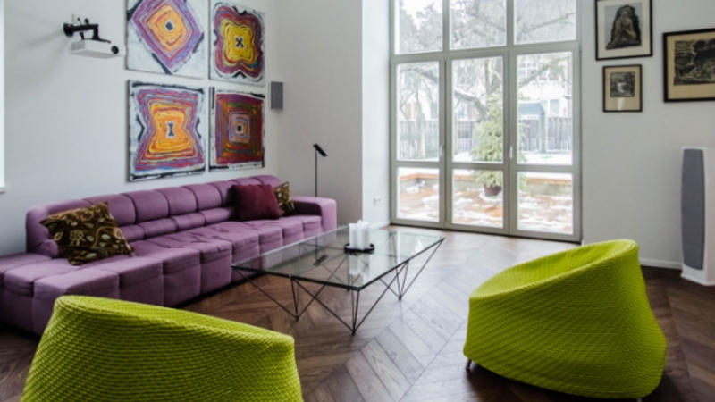 Architektė savo namus pavertė meno kūrinių prieglauda