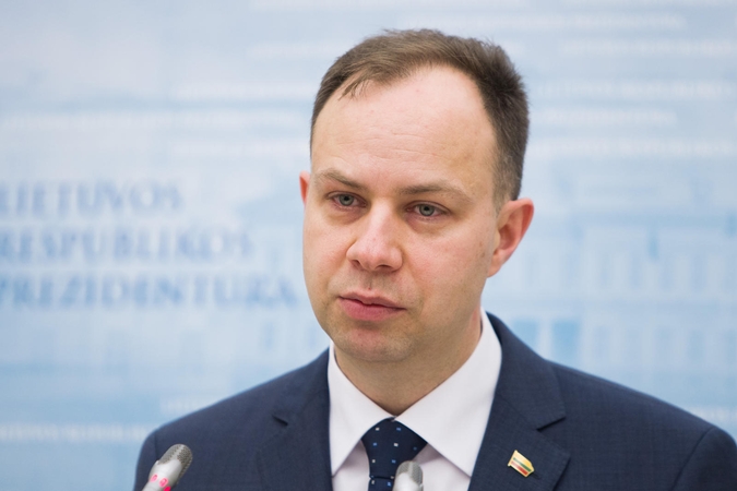 Sveikatos apsaugos ministras: narkotikų vartotoją reikia gydyti, ne kalinti