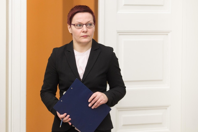 Seimo teisininkai kritikuoja ketinimą atlikti tyrimą dėl D. Ulbinaitės