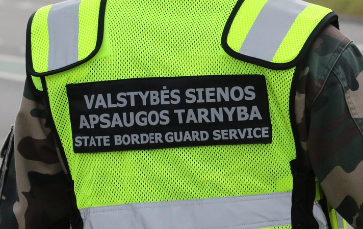 Iš Lietuvos autobusu vykęs kirgizas atsidūrė areštinėje: įtariamas klastotėmis