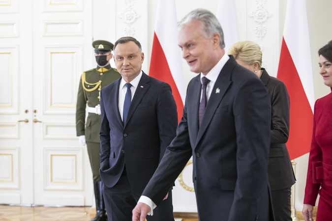 Andrzejus Duda (kairėje) ir Gitanas Nausėda (dešinėje)