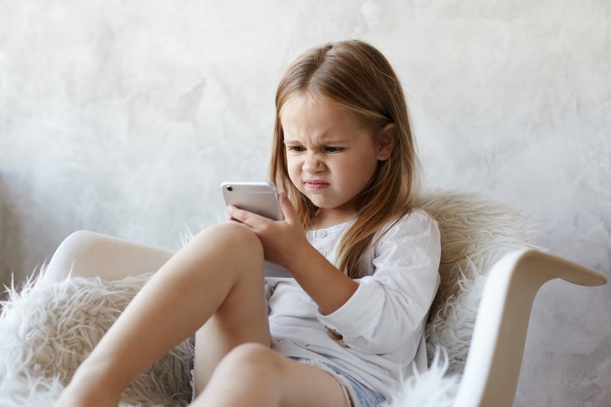 Vaikai ir juodoji socialinių tinklų pusė: yra nemažai sugriautų gyvenimų