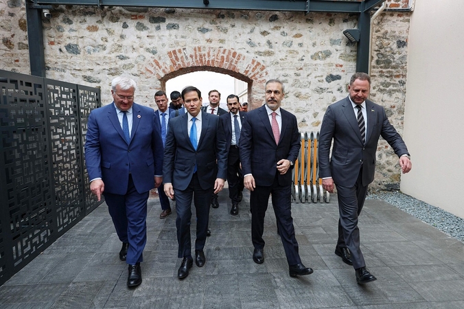 Stambule baigėsi rusų ir ukrainiečių derybos