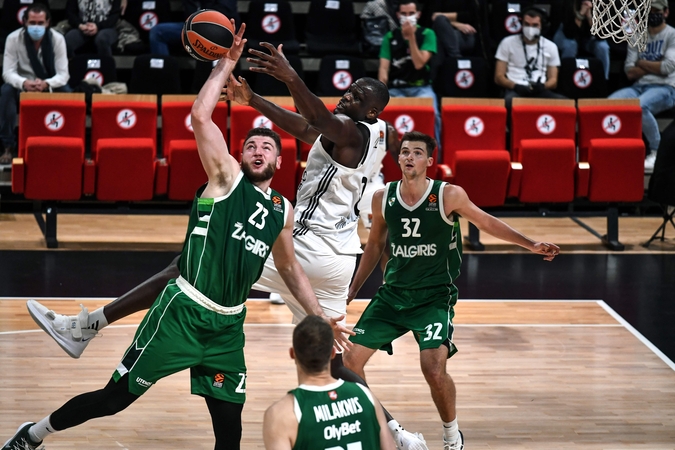 Statistika: kovą su ASVEL žaidėjais dėl kamuolio prie savo krepšio žalgiriečiai laimėjo 19:12.