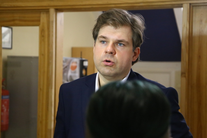 Teisme pirmą kartą prabilo vaikų prievartavimu kaltinamas Bartoševičius