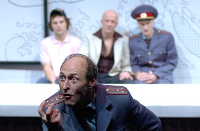 O. Koršunovo teatro virtualių spektaklių ciklą pradeda spektaklis „Vaidinant auką“