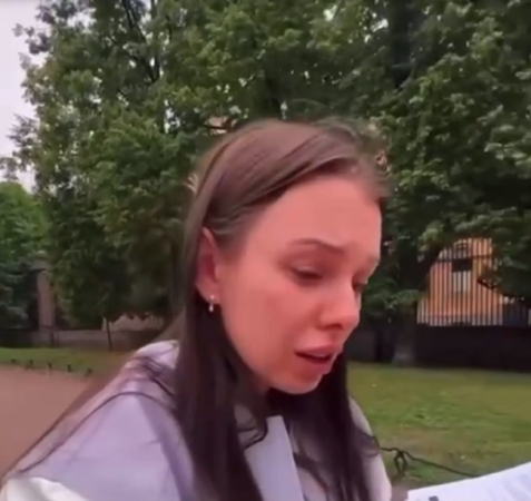 Į Vokietiją neįleista rusė paplūdo ašaromis