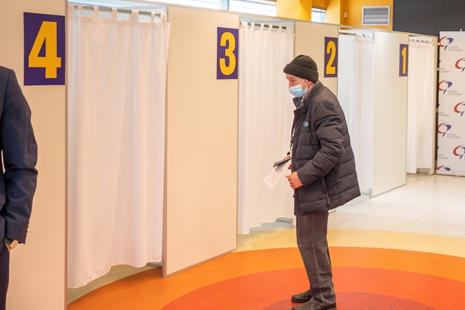 „Pfizer-BioNTech“ vakcinų sulaukęs Vilnius kviečia skiepytis senjorus, mokytojus ir abiturientus