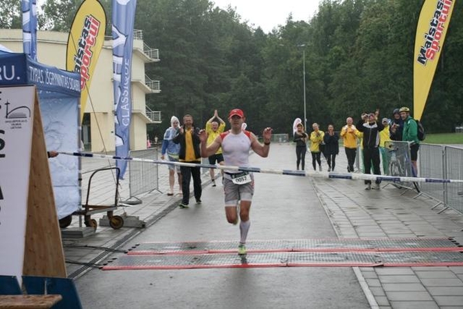 Ultra treilo bėgikas G. Grinius pirmose sezono varžybose finišavo penktas