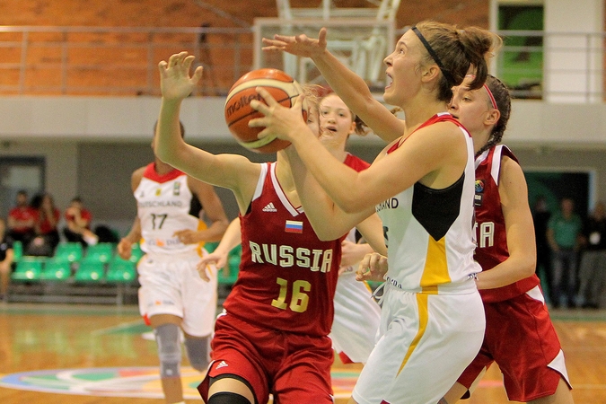 Europos čempionatas Kaune prasidėjo rusių ir turkių pergalėmis