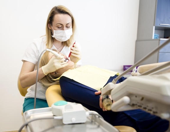Lankytis pas odontologą ir sutaupyti pinigų? Tai įmanoma!