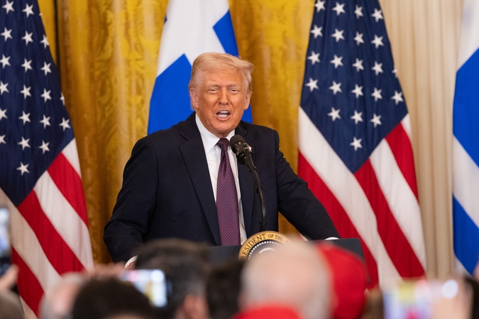 Baltieji rūmai: nepaisant klaidos, Trumpas pasitiki savo nacionalinio saugumo komanda