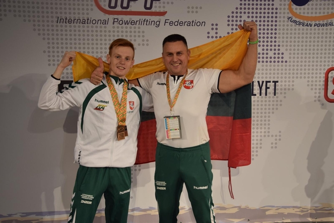 Vidmantas Žibūda ir jo treneris Artūras Mačionis