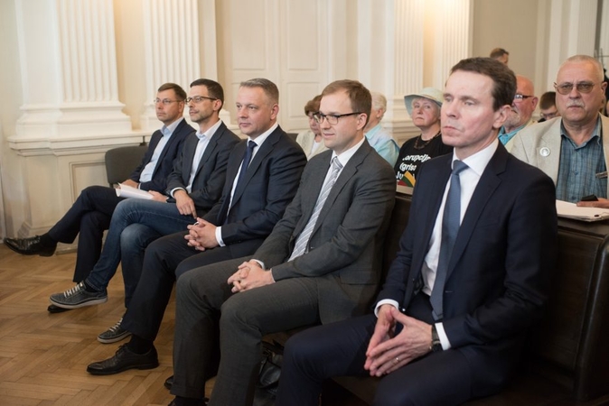 „MG Baltic“ politinės korupcijos byloje prokuroro prašymu paskelbta pertrauka