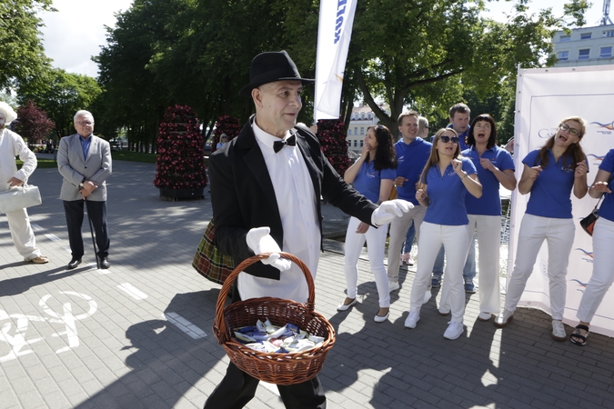 Žvejų rūmai mini 40-metį: gatvėmis keliavo šventinis konvojus