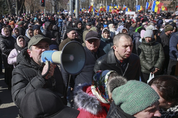 Moldovos policija sako išardžiusi destabilizuoti padėtį siekusį Maskvos organizuotą tinklą