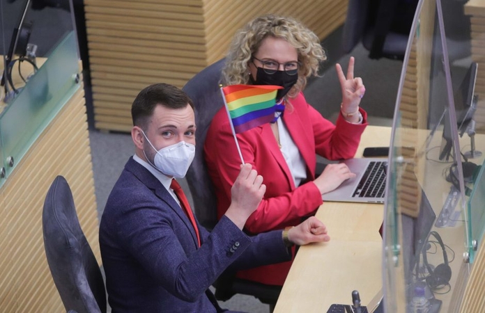 Tomas Vytautas Raskevičius ir Aušrinė Armonaitė