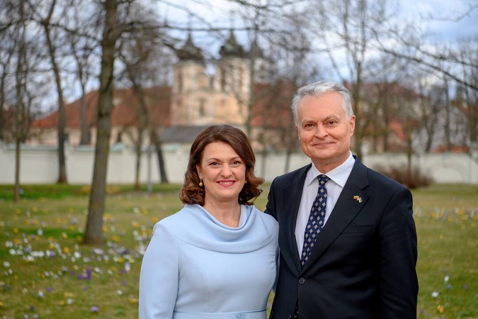 Nausėdos sveikina šv. Velykų proga: tegul gerumas tampa pagrindu viskam