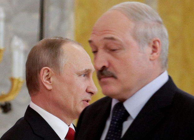 A. Lukašenka išvyko į Sočį derybų su V. Putinu