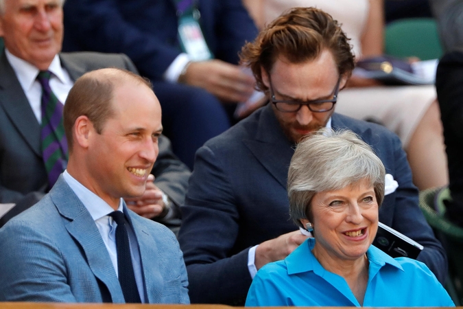 Th. May ir princas Williamas dalyvaus Amjeno mūšio šimtmečio minėjime