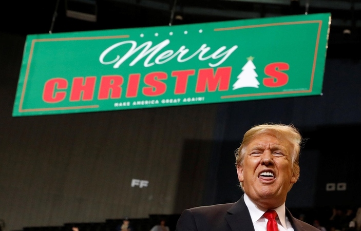 D. Trumpas: galiu įvesti importo muitus dar 267 mlrd. JAV dolerių vertės kinų prekėms